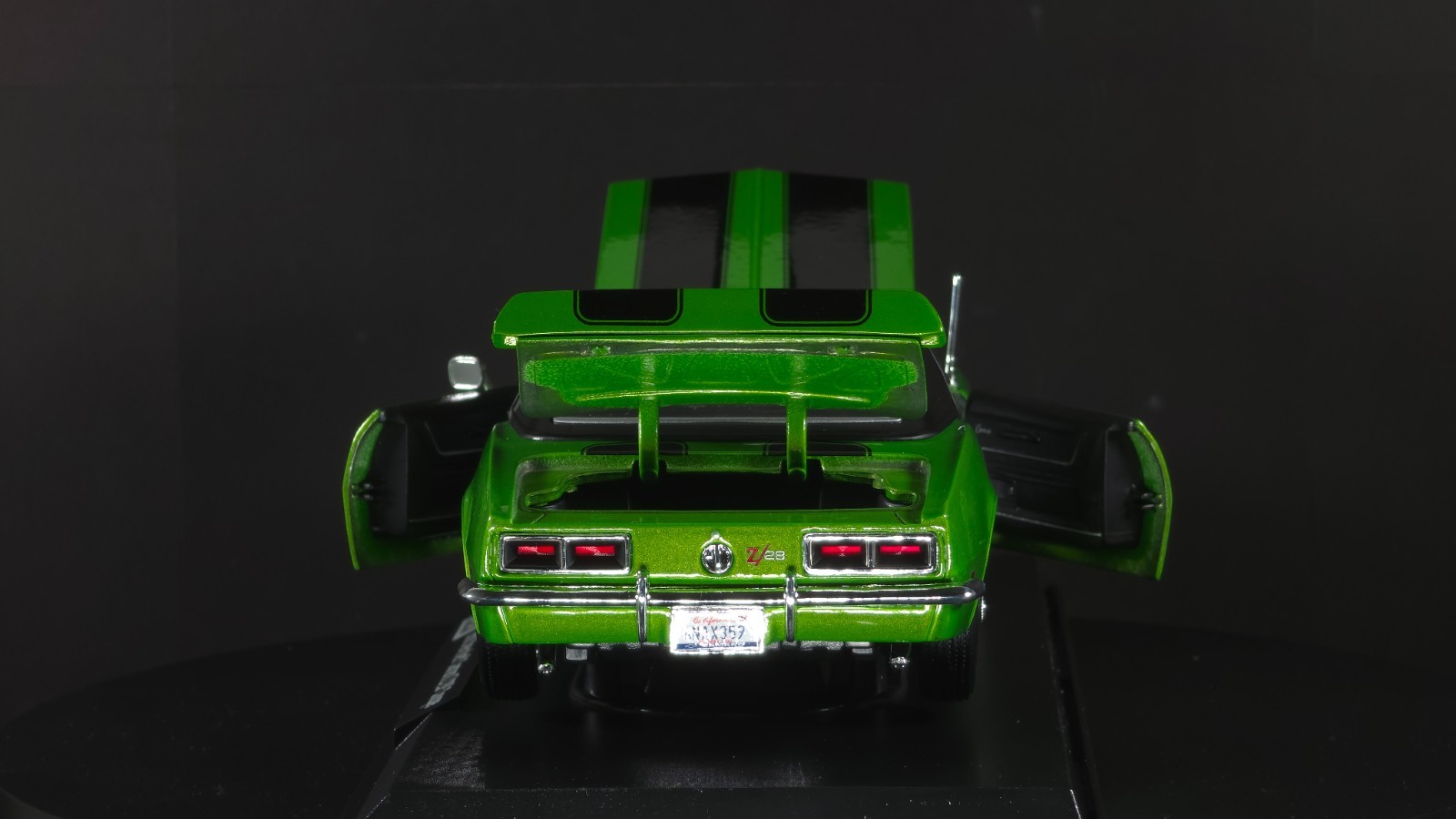 1968 Chevrolet Camaro Z/28 Coupe 1:18 Maisto Exclusive Style Special Edition