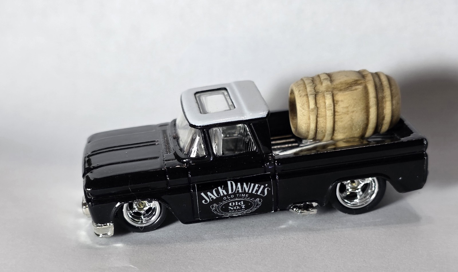 Hot Wheels Custom ’62 Chevy Truck JACK DANIELS REAL RIDER’S