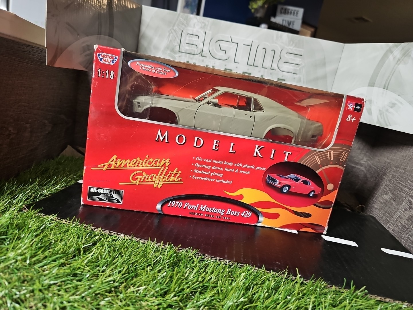 MotorMax American Graffiti 1970 Ford Mustang Boss 429 1:18 Scale Diecast Model
