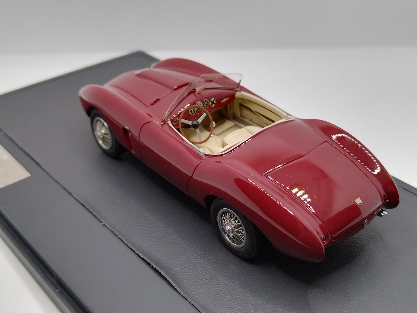 MATRIX 1/43 Aston Martin DB2/4 Competition Spyder Bertone Arnolt 1954. Wow Rare!