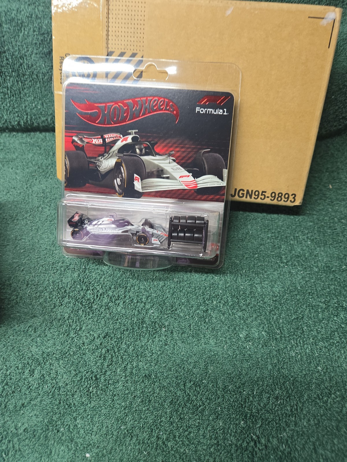 2025 HOT WHEELS COLLECTORS FORMULA 1 F1 VEHICLE #JGN95 IN HAND unopened new!