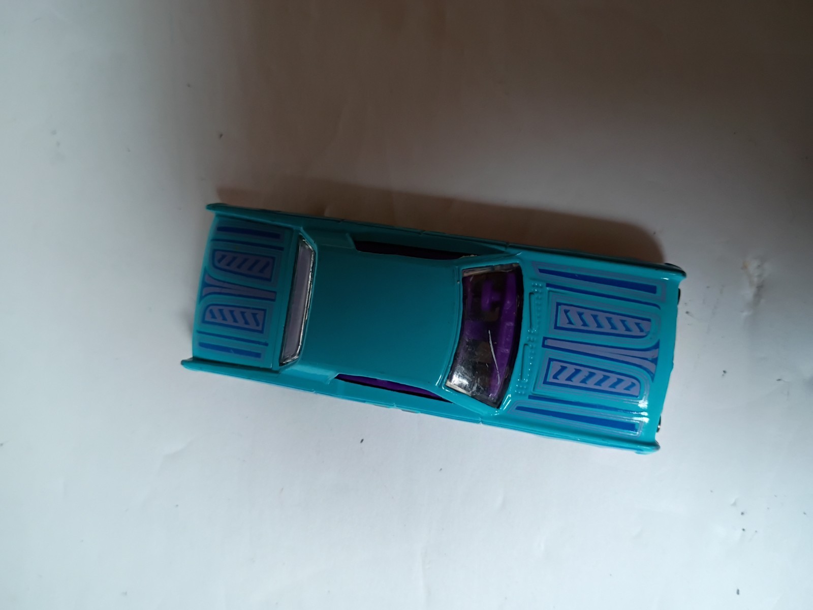 Hot Wheels ’64 Lincoln Continental Light Blue HW Workshop Garage Diecast Car