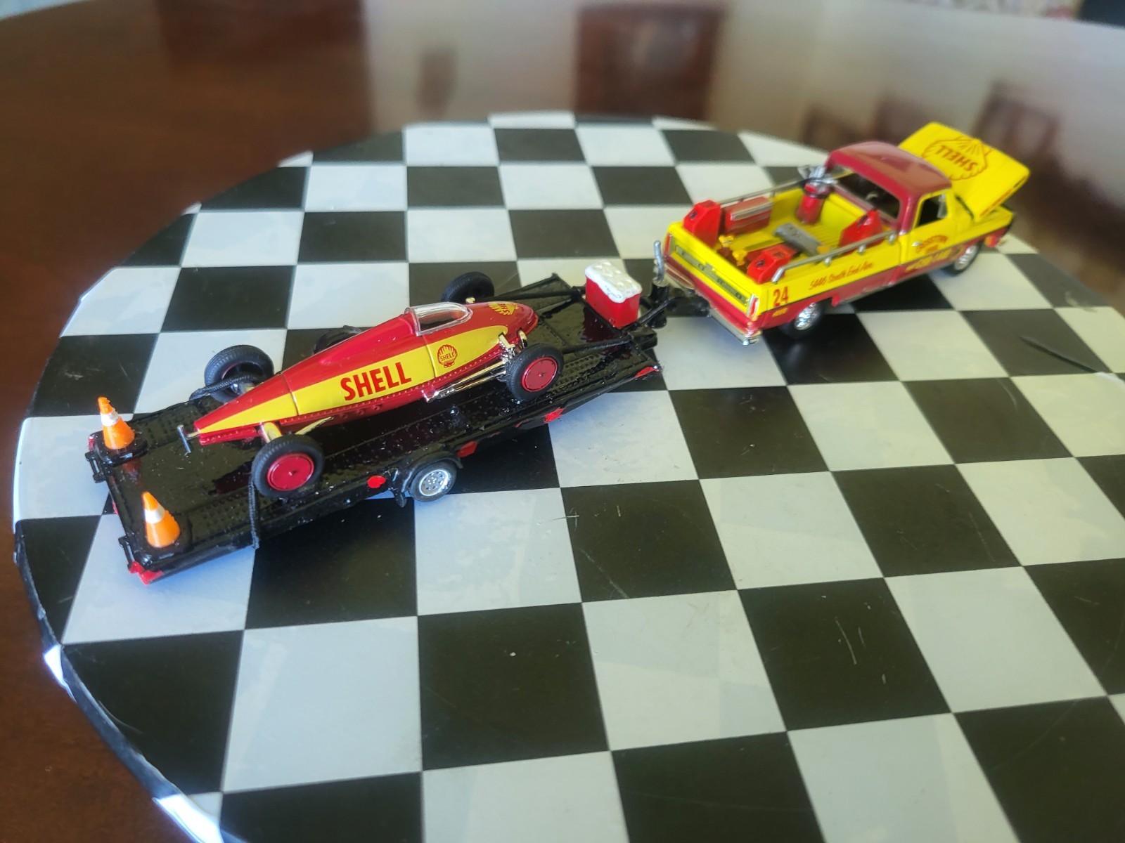 M2 SHELL Customized 69 FORD F-100 RANGER &Shell Ford Belly Tanker On A Trailer