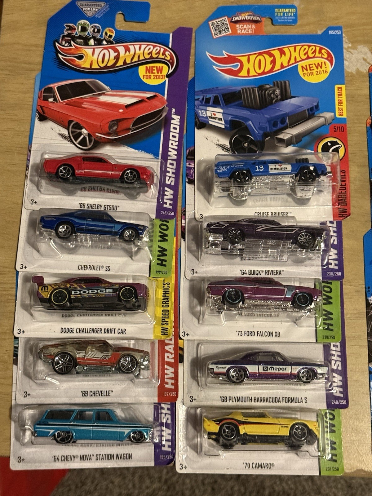 GROUP/LOT OF VARIOUS HOT WHEELS DIE-CAST! MIXED LOT/GROUP OF 10 H.W. DIE-CAST!