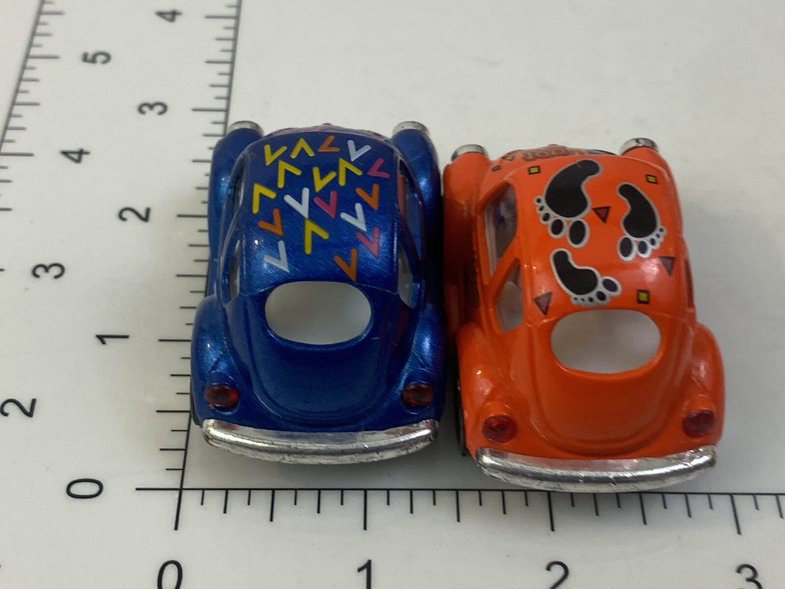 Pair Of Kintoy Pullback Volkswagen Beetles Blue Orange Foot Step Fun Car