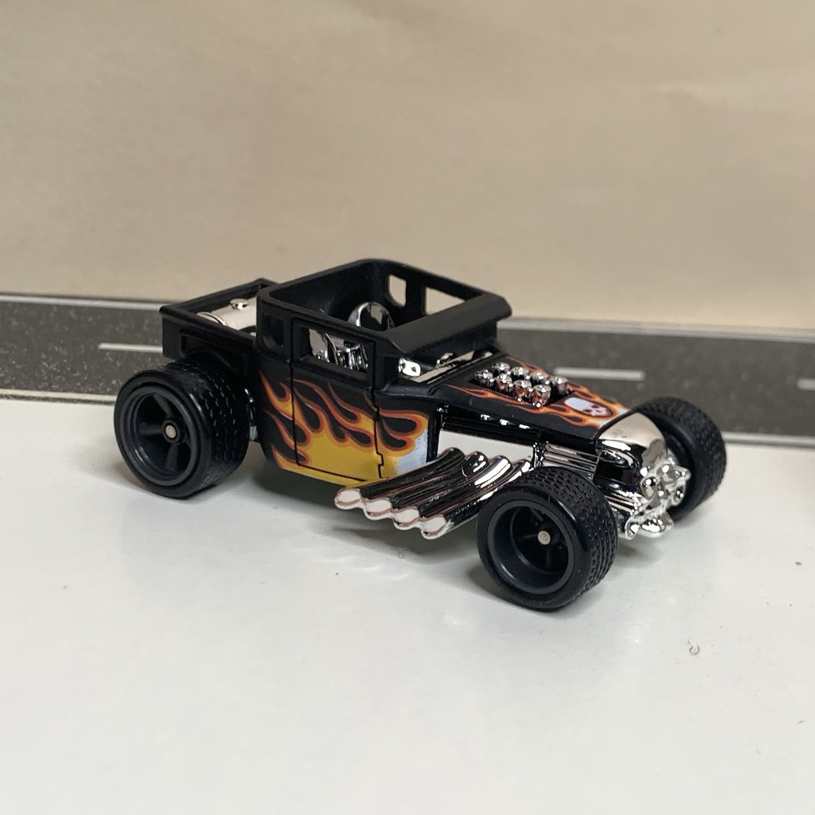 2020 Hot Wheels Premium Boulevard Bone Shaker Matte Black w/Flames & RR 1:64 NM
