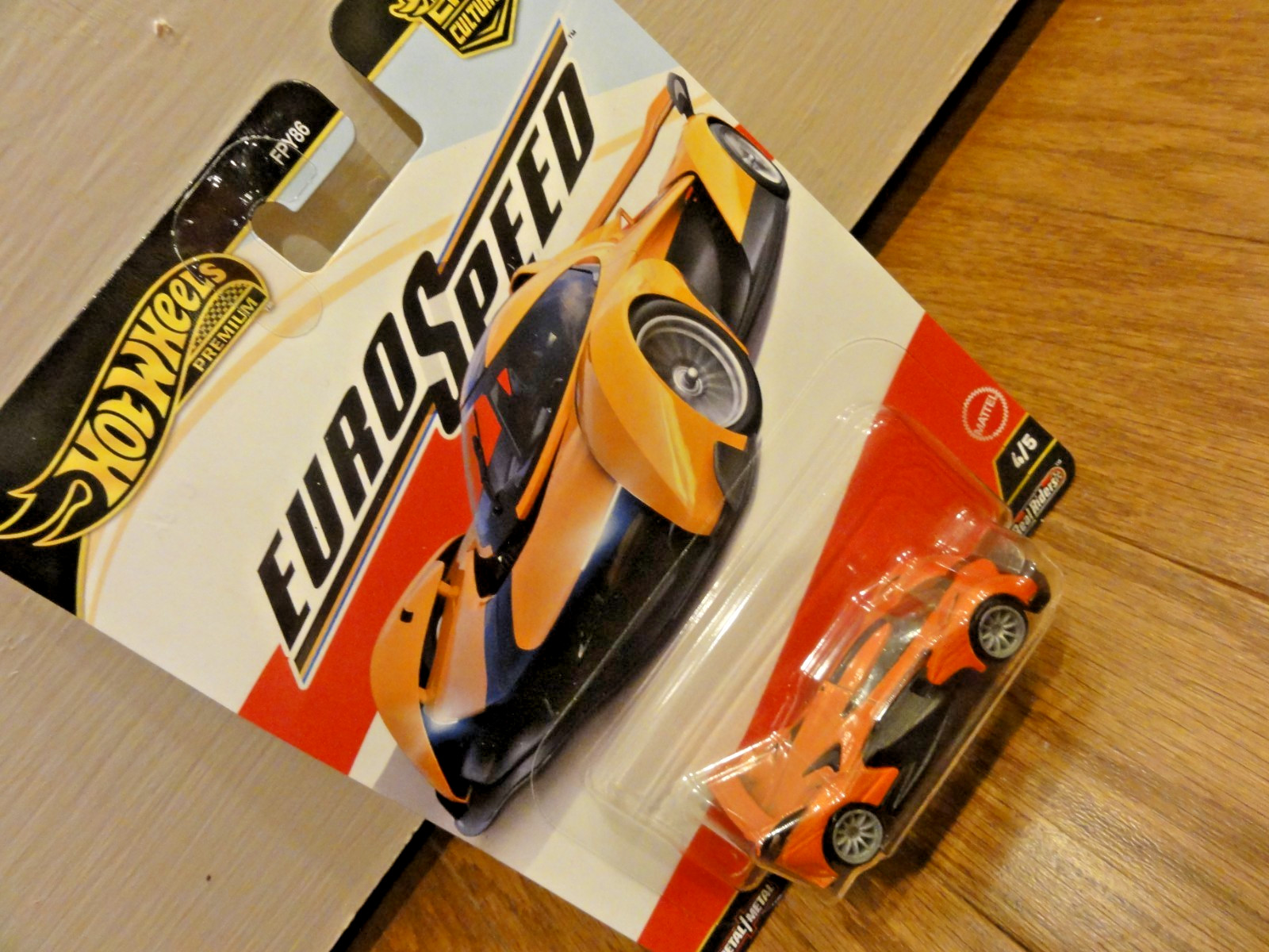 Hot Wheels Premium Car Culture Euro Speed Mclaren Solus GT Real Riders Diecast