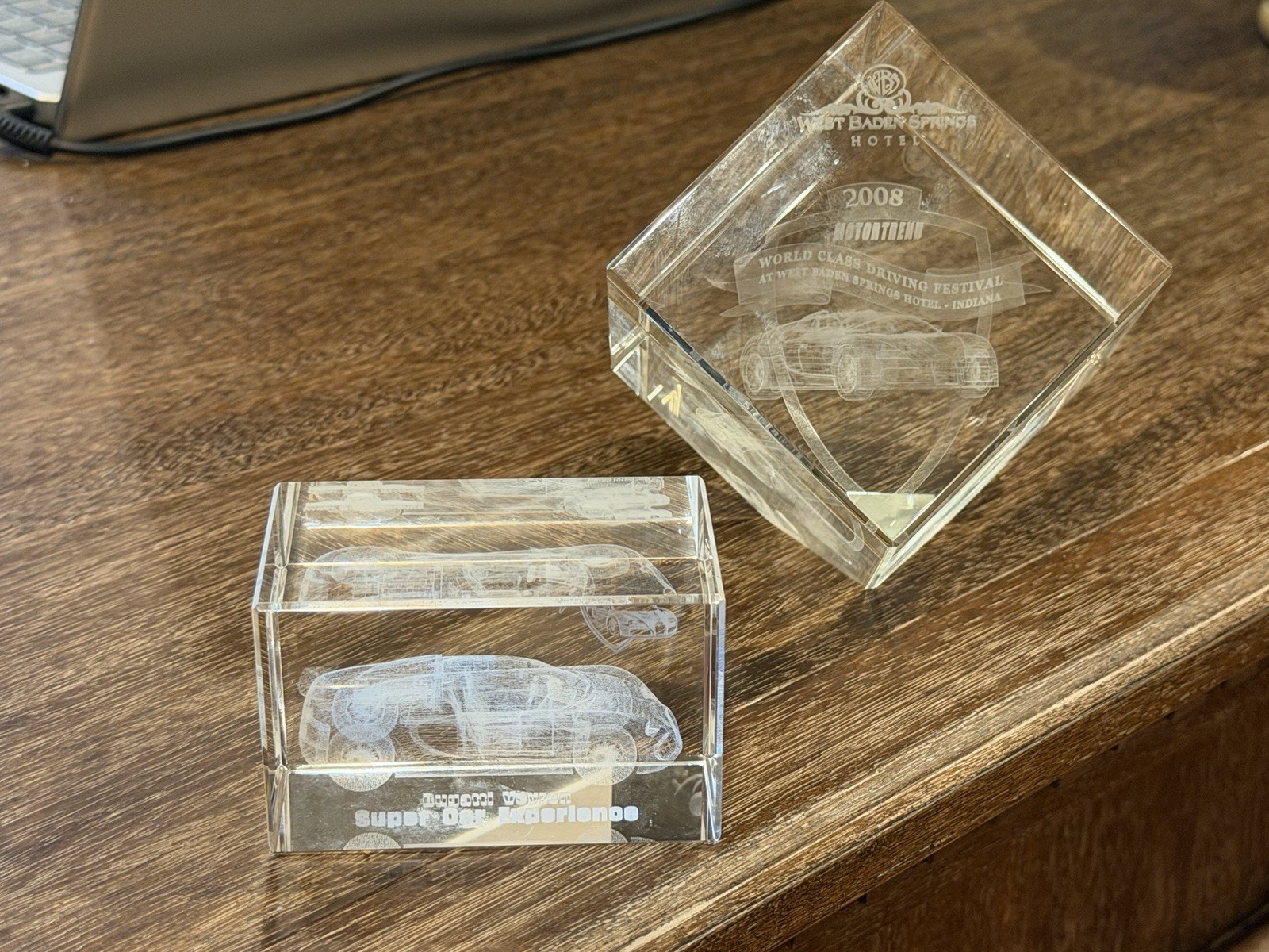 MOTOR TREND WORLD CLASS DRIVING 2008 WEST BADEN BUGATTI VEYRON Paperweights LOT
