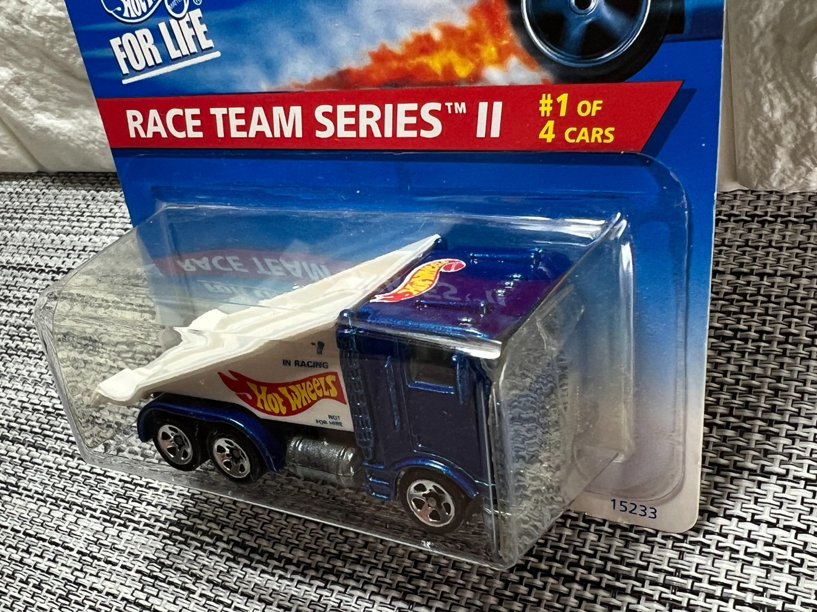 Hot Wheels Race Team Series II #1 of 4 Cars Ramp Truck Collector #392 Blue/White