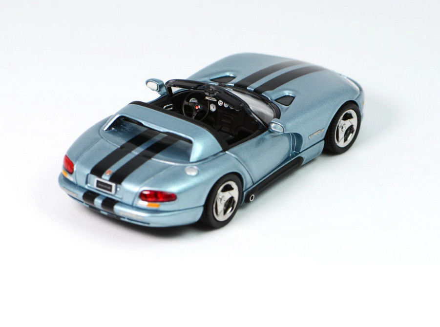 GFCC 1/64 Viper Hard Top Dodge Viper GTS Alloy Automobile Model Ornaments