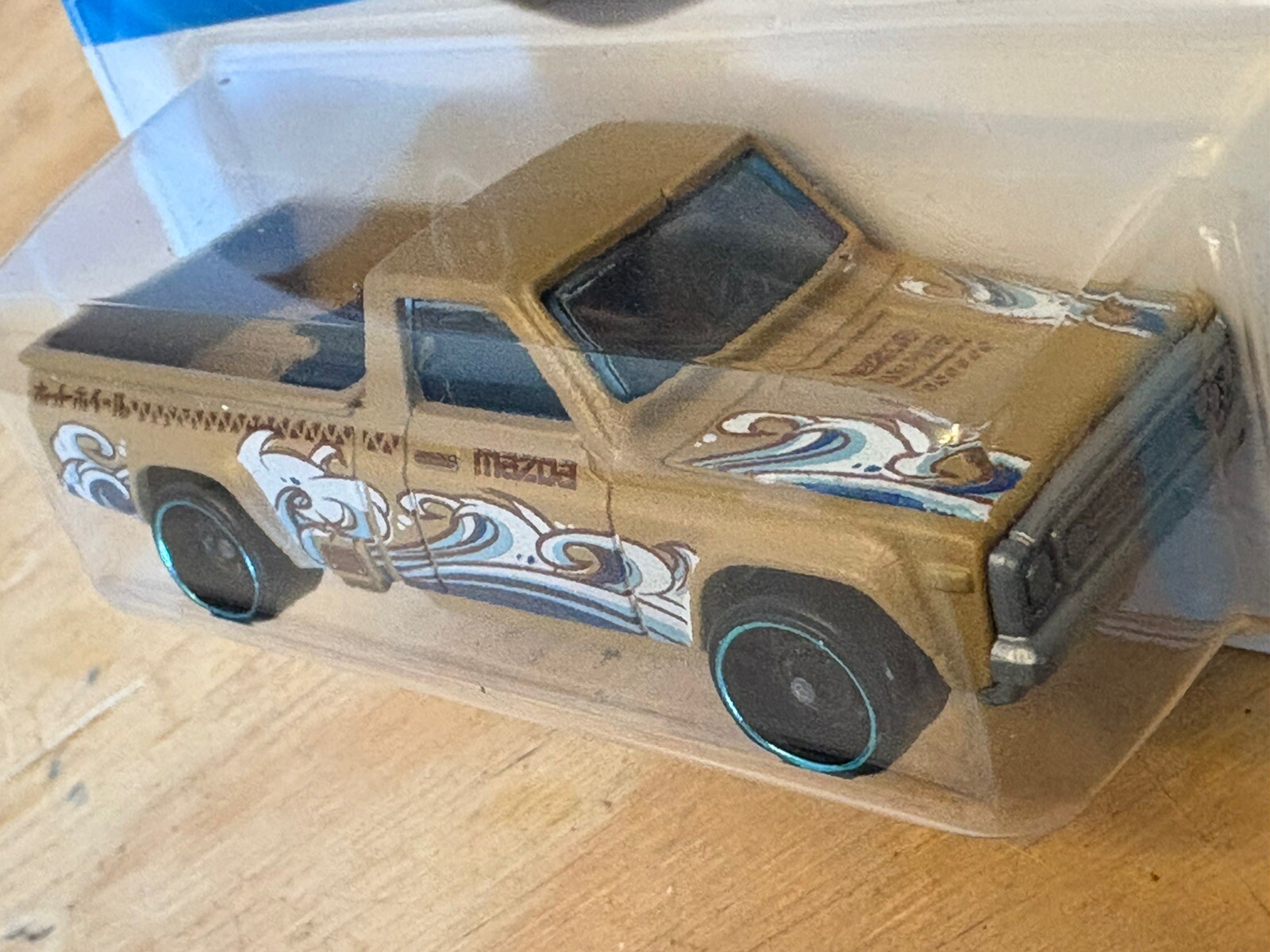 HOT WHEELS TAN MAZDA REPU 47/250 HW J-IMPORTS 2/5 DIECAST TOY TRUCK