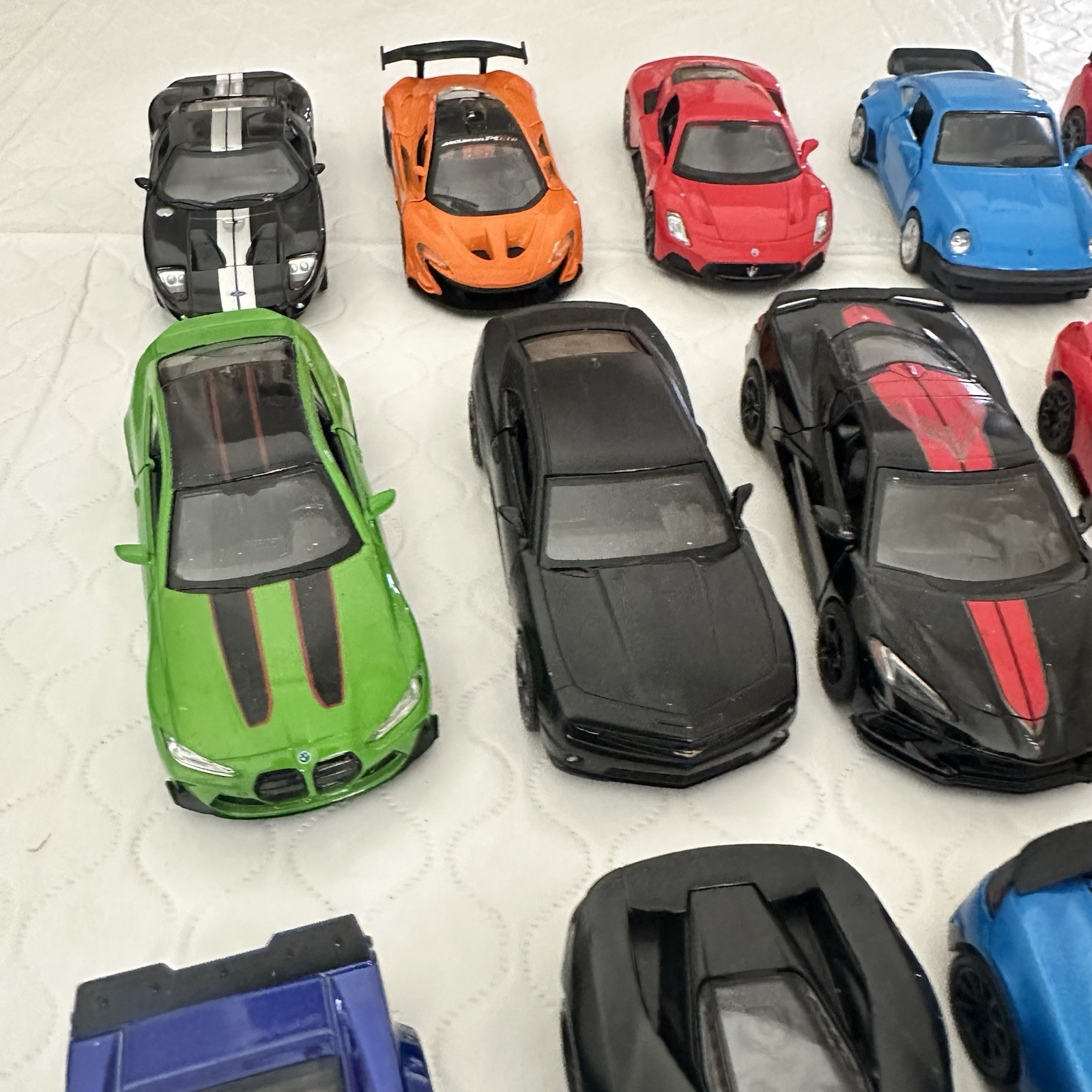UNI Fortune Kintoy Hot Wheels KINSMART RMZ MSZ City QDiecast Cars 1/36 Lot Of 22