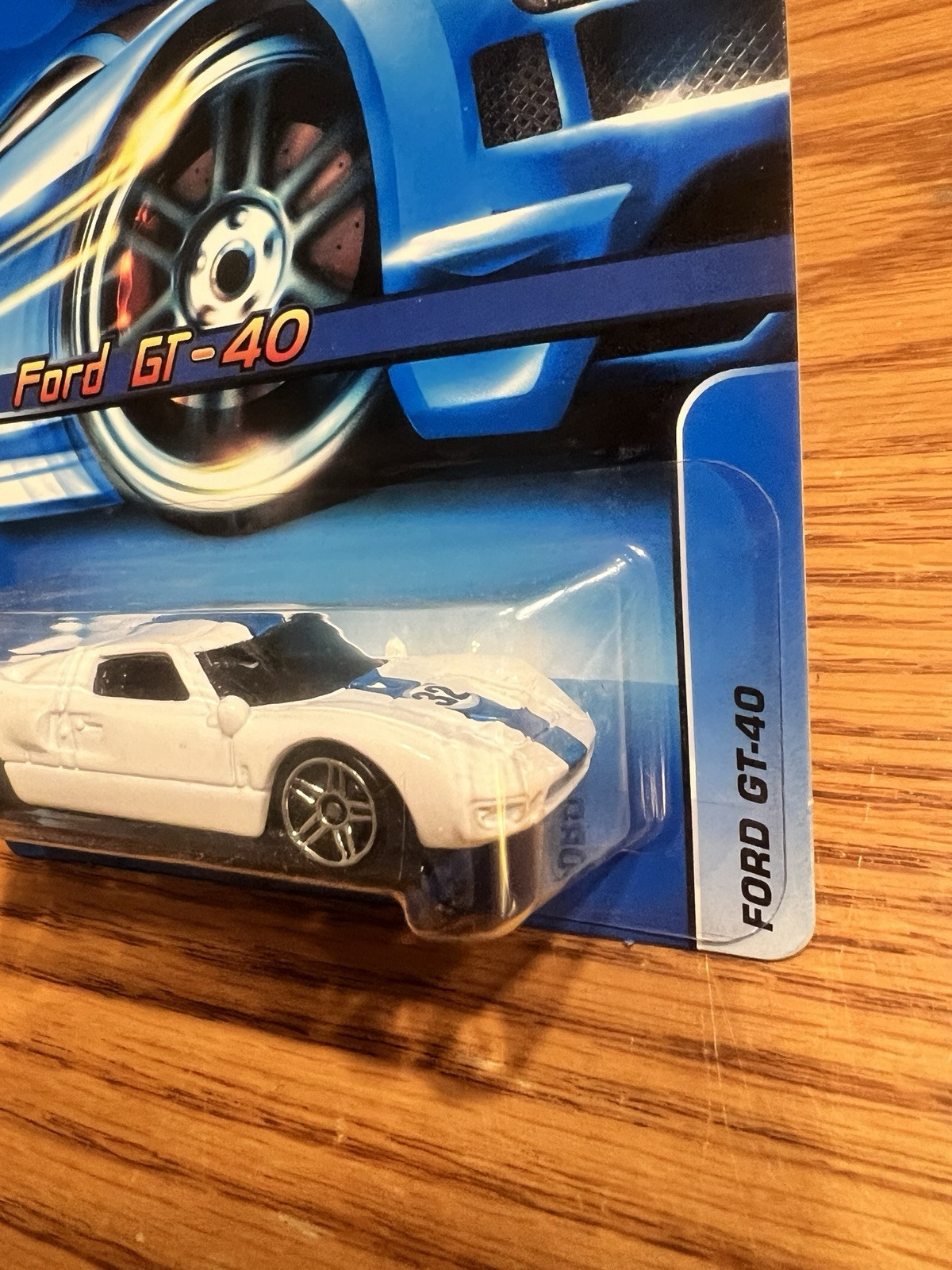 Hot Wheels Ford GT-40 K-Mart Exclusive Blue Card #162 2005 🛞🛞🛞
