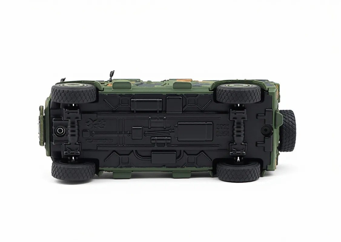 XCARTOYS 1:64 Military Warriors Army CSK181 Armored Model Diecast Metal Car
