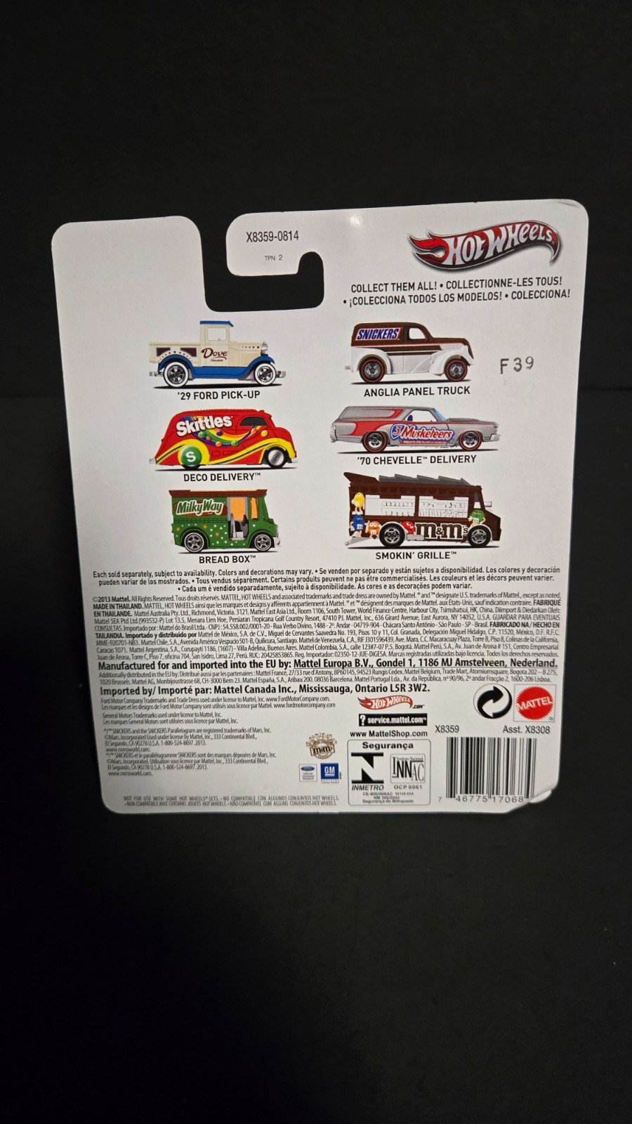 Hot Wheels Snickers Anglia Panel Truck 2013 NIB