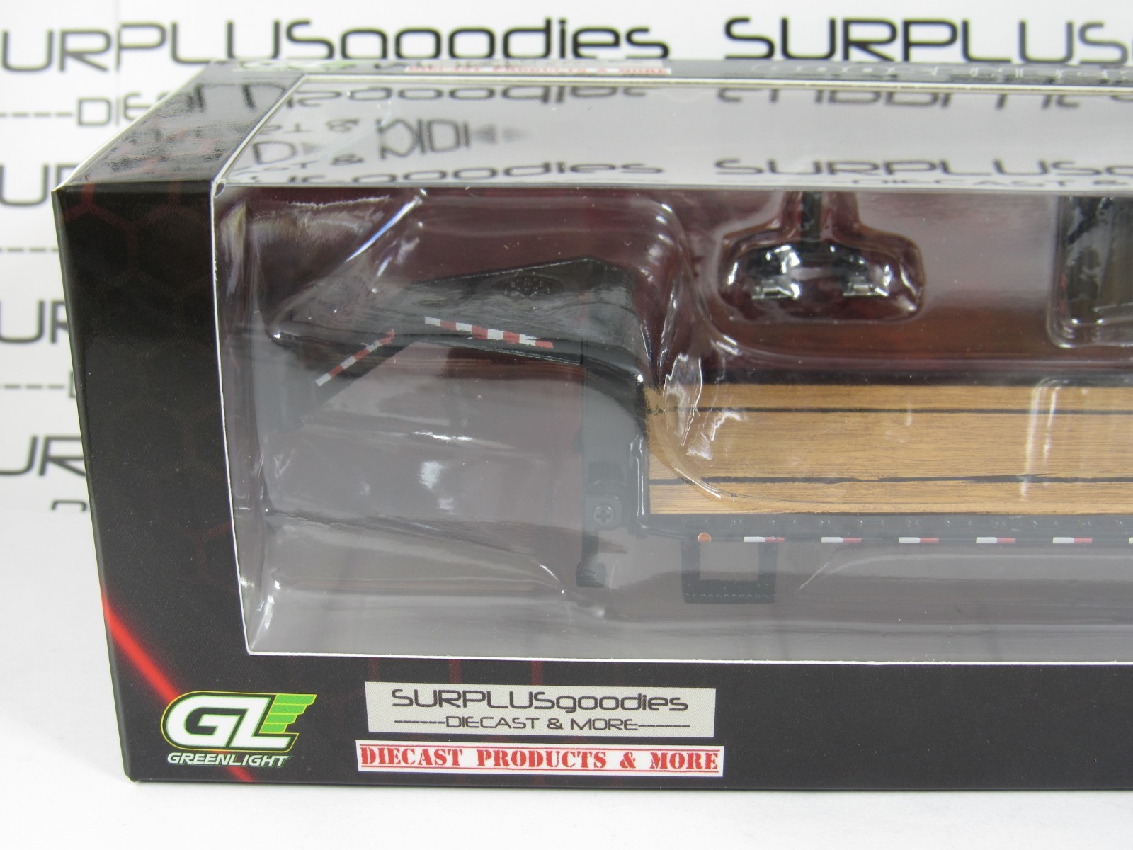 2025 SURPLUSgoodies Exclusive: Greenlight 1:64 Black GOOSENECK TRAILER #51651
