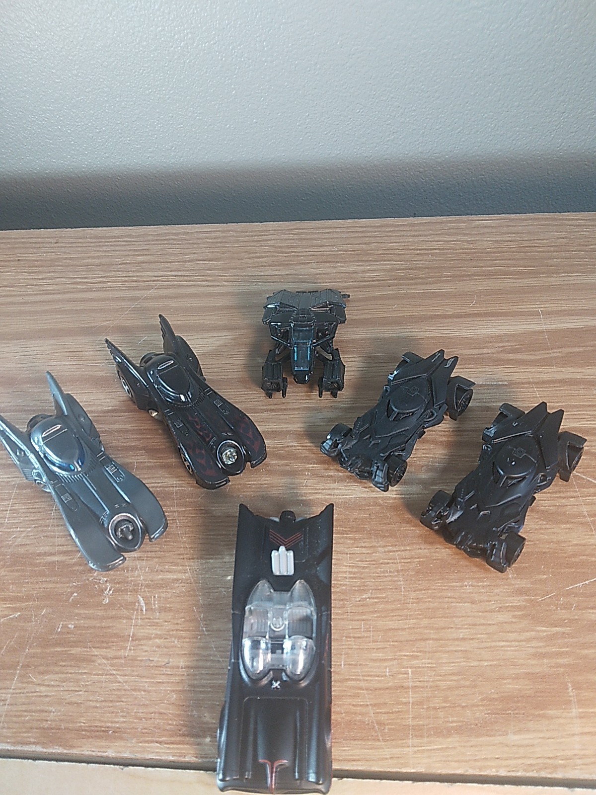 Hot Wheels Mattel Batman Batmobile DC Comics Lot Of 6 “READ”