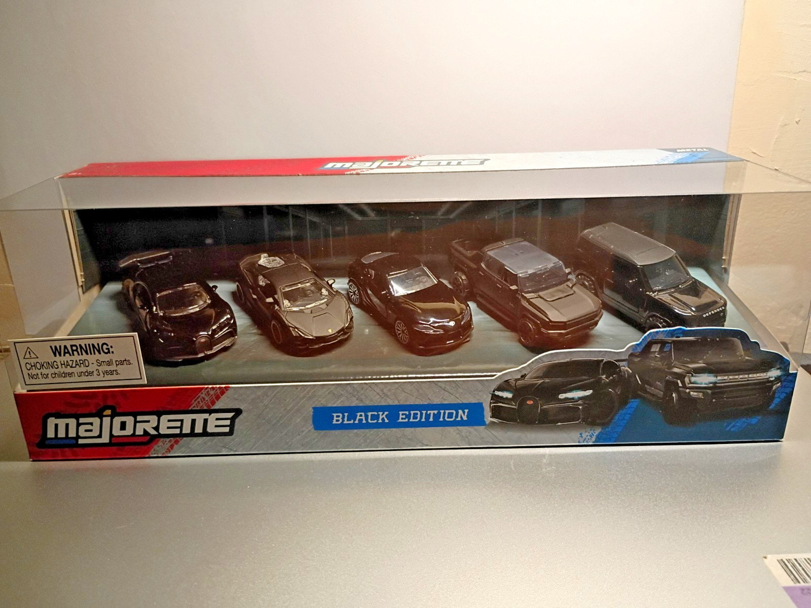 Majorette Black Edition Set Of 5 Officially Licensed Plastic Blister Dent
