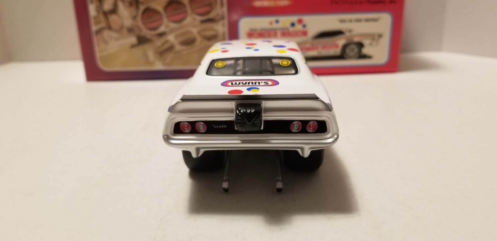 Don Schumacher “WONDER WAGON” Barracuda Funny Car 1/24 1320 FLOPPERS “RARE”