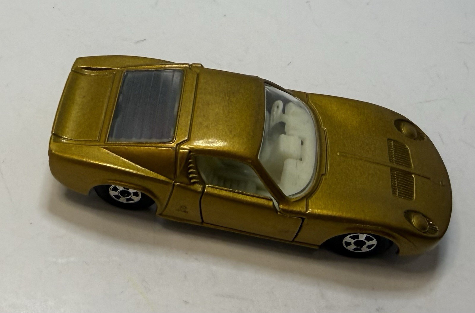 Lesney Matchbox 1970 Superfast No. 33 Lamborghini Miura Diecast Car 1:64 Gold