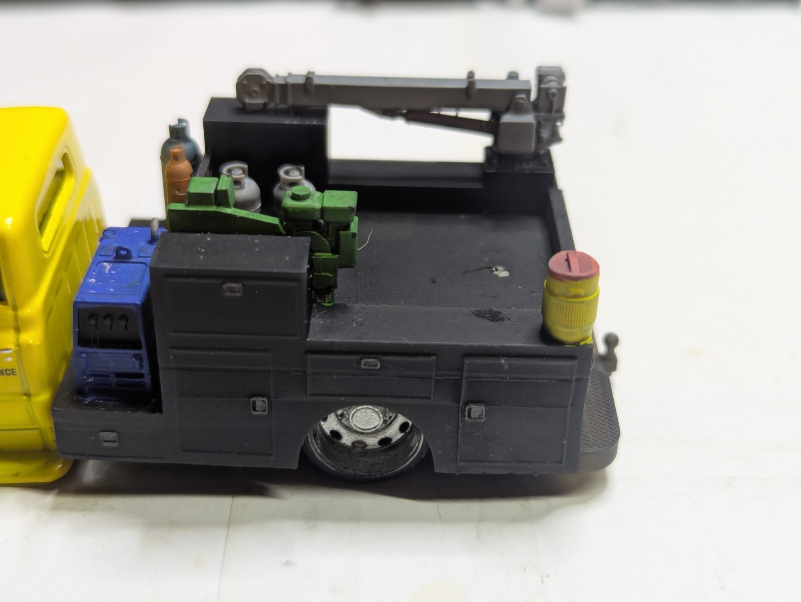 1/64 Scale Custom 3D printed M2 C-60 Welding Rig Bed And Base