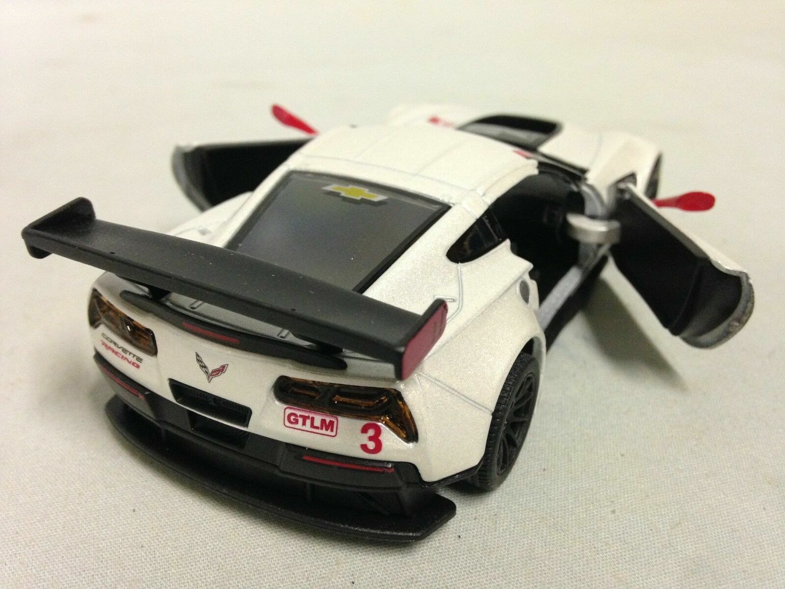 2016 Chevrolet Corvette C7.R, Chevy Corvette C7 R, Diecast Toy Car, 5”, 1/36