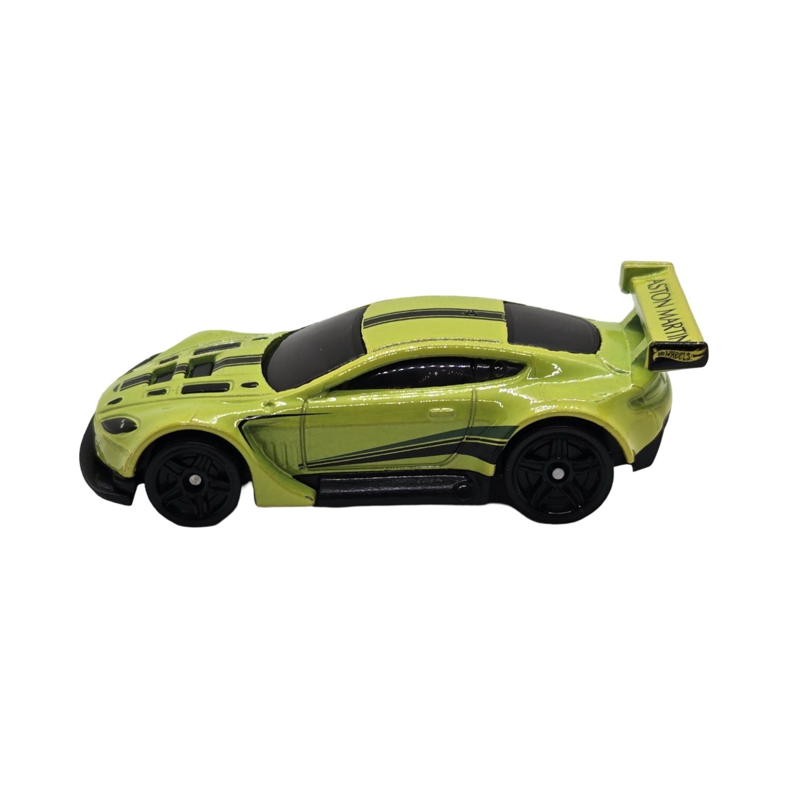 2026 Hot Wheels Aston Martin Vantage GT3 – Lime Green – HW Motor Show – Loose