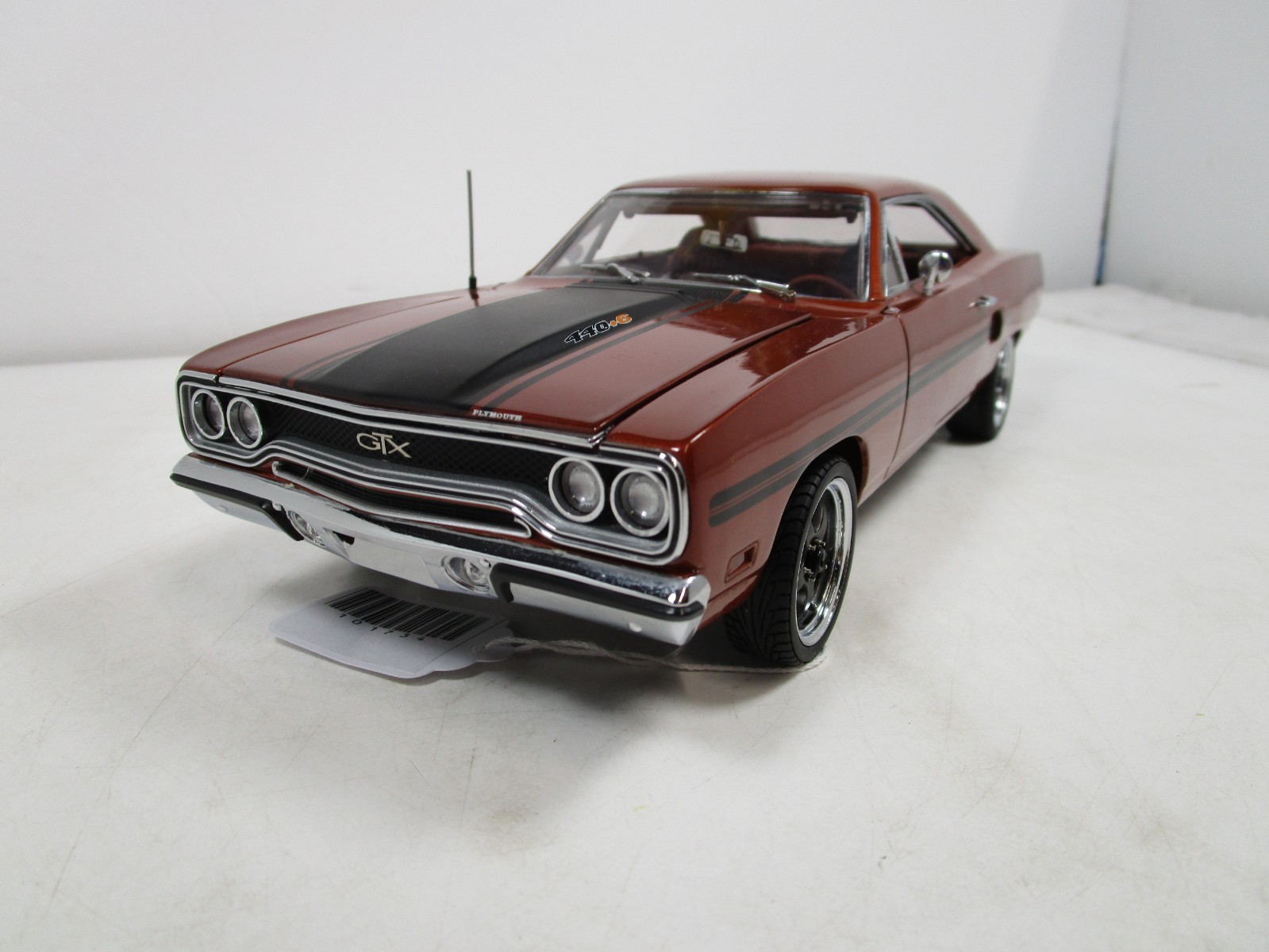 GMP 1/18 COPPER/BLACK 1970 PLYMOUTH GTX USED NICE WITH ISSUES NO BOX