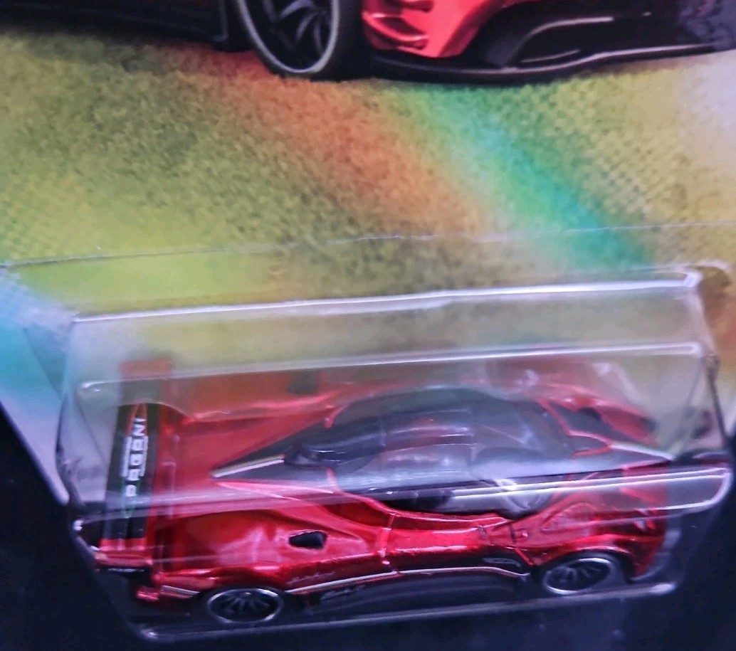 Hot Wheels NFTGarage Series 7 Pagani Zonda R Spectraflame Rosso Dubai