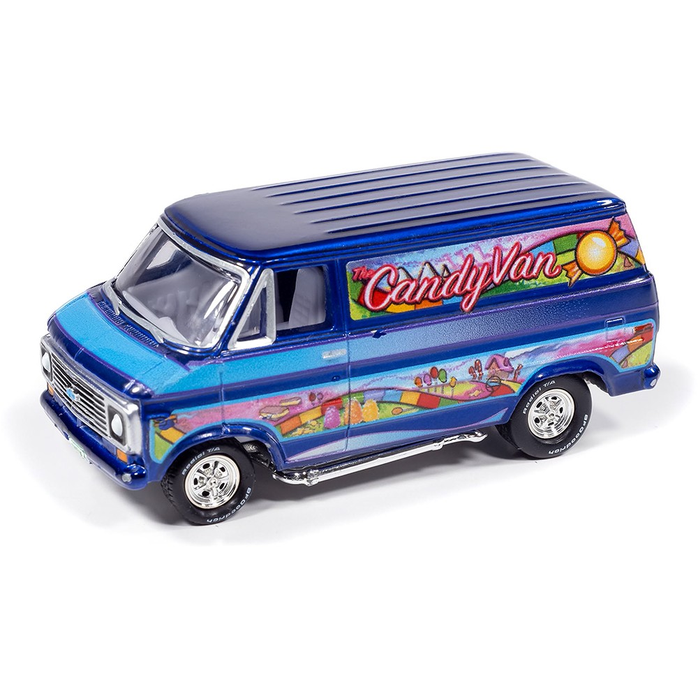 1976 Dodge Tradesman Van & 1975 Chevy G20 Van Boogie Vans – White+Purple