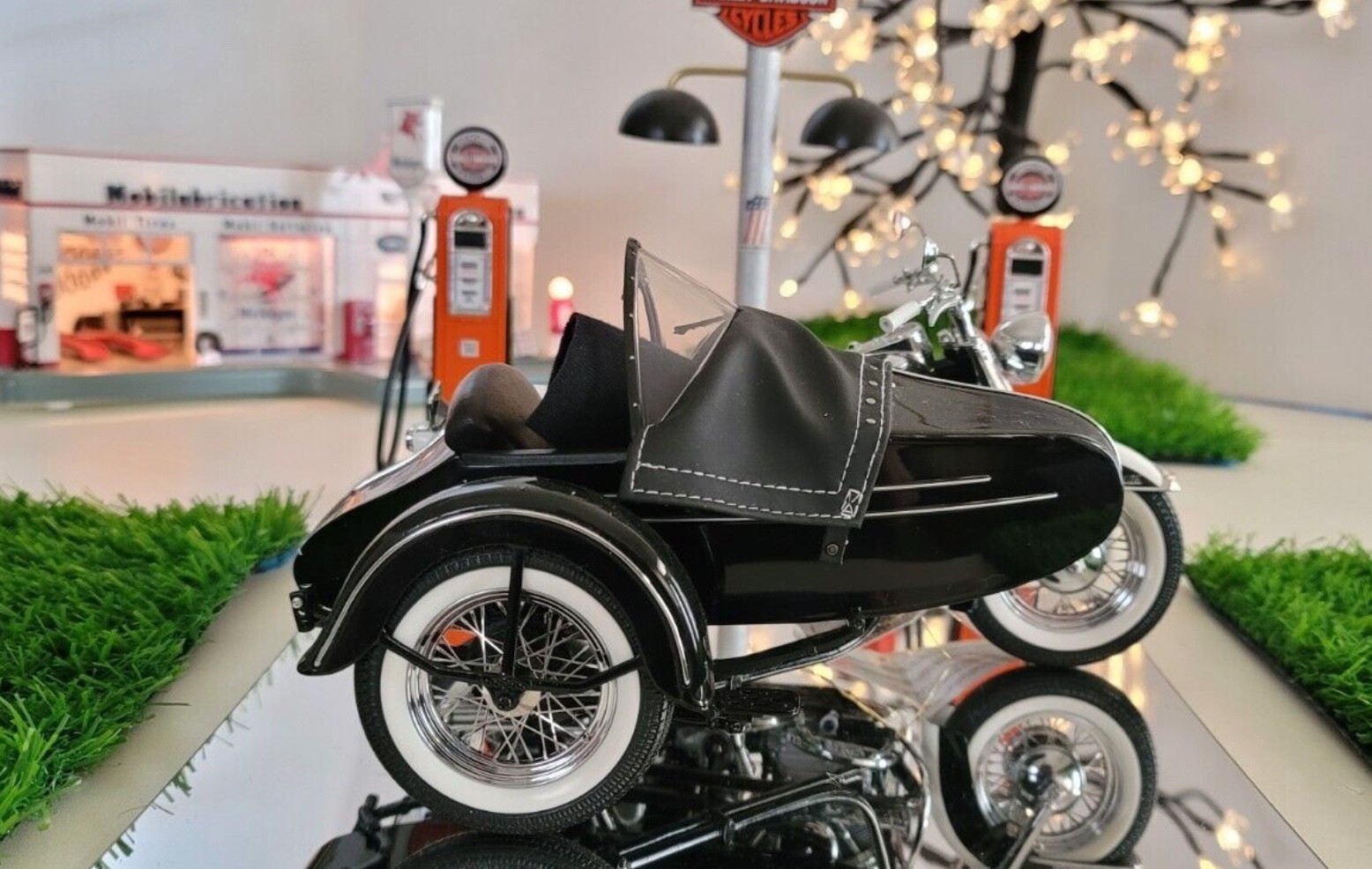 Franklin mint 1:10 1958 Harley Davidson Duo glide with Side car classic model 12