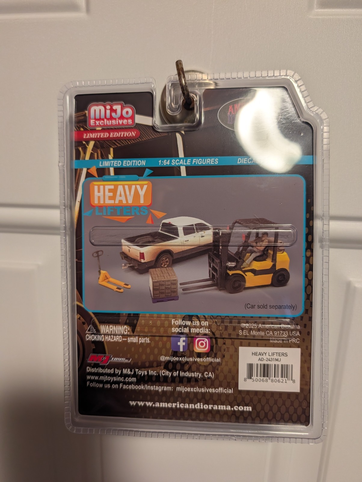 Heavy Lifters (Fork Lift) – 2026 American Diorama Mijo Exclusive 1/64 – Metal