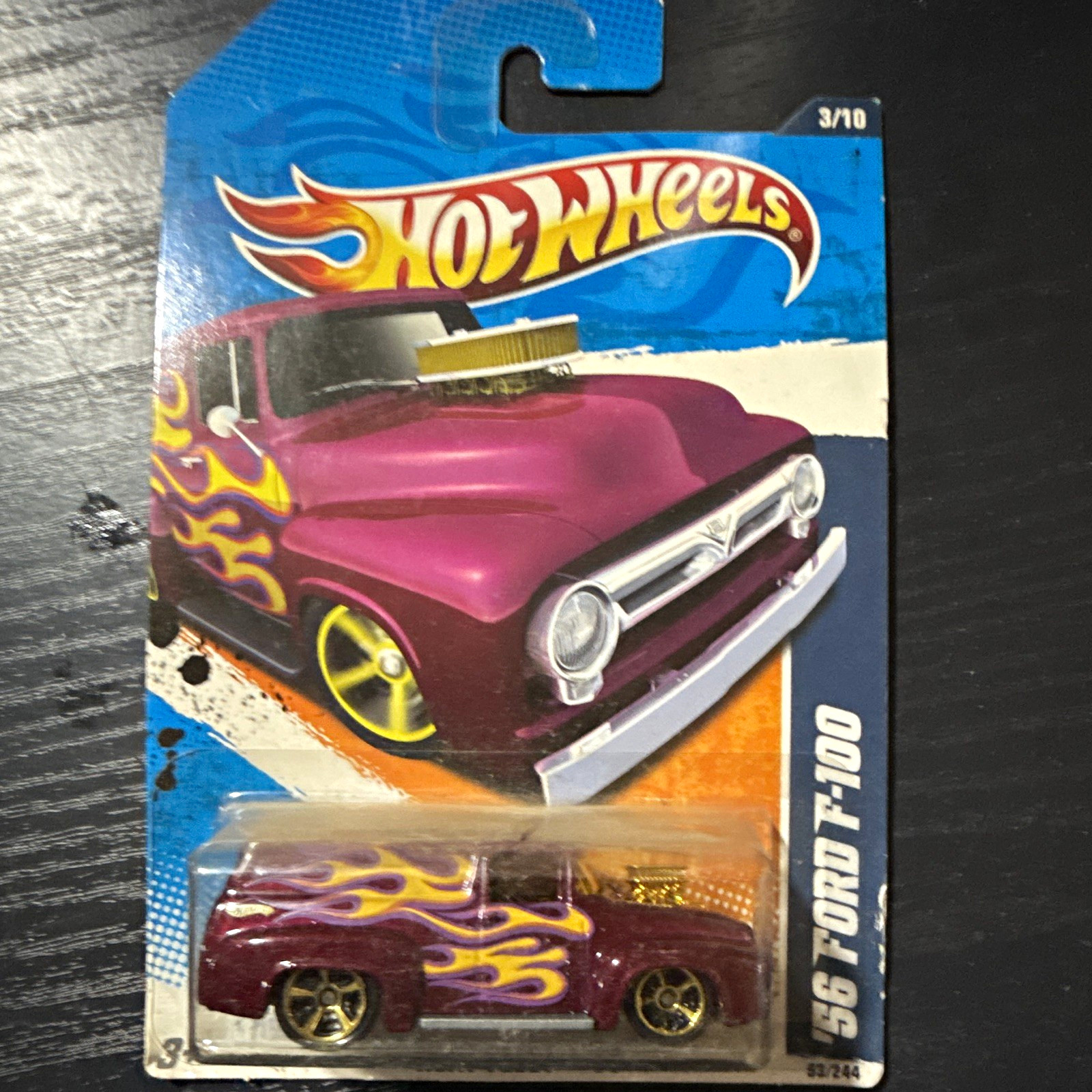 Hot Wheels Heat Fleet ’11 1:64 1956 Ford F-100 Purple Flames Diecast Unopened