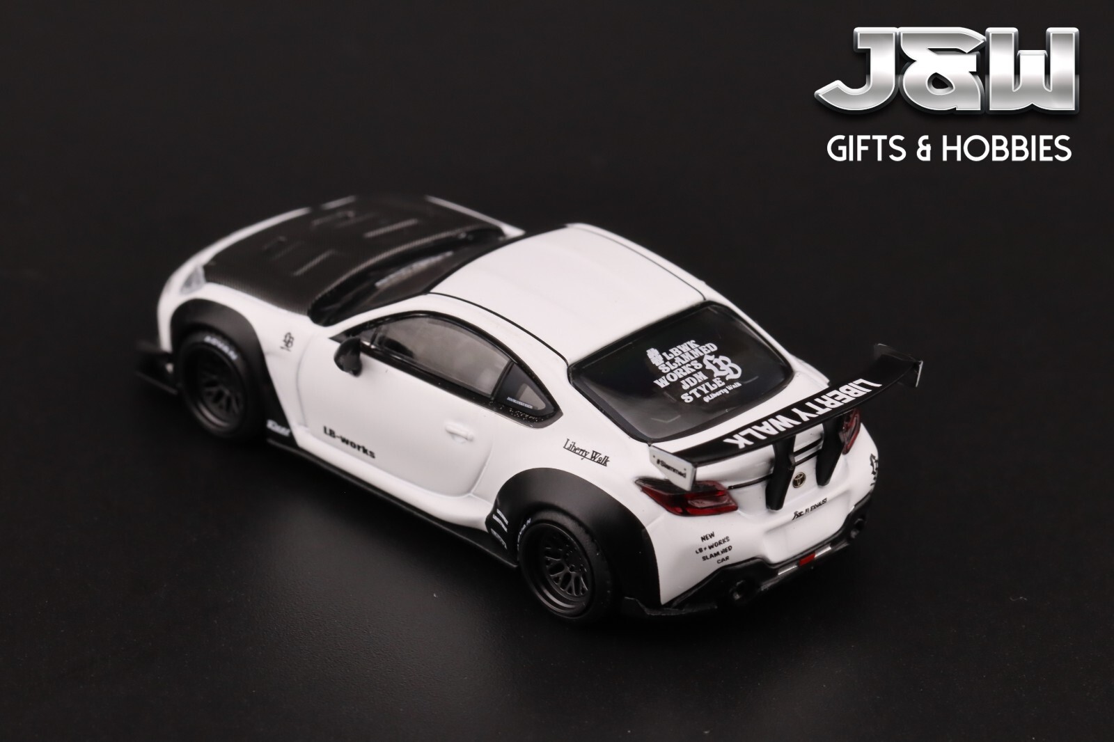 Mini GT Toyota GR86 LB Nation White #769 1/64