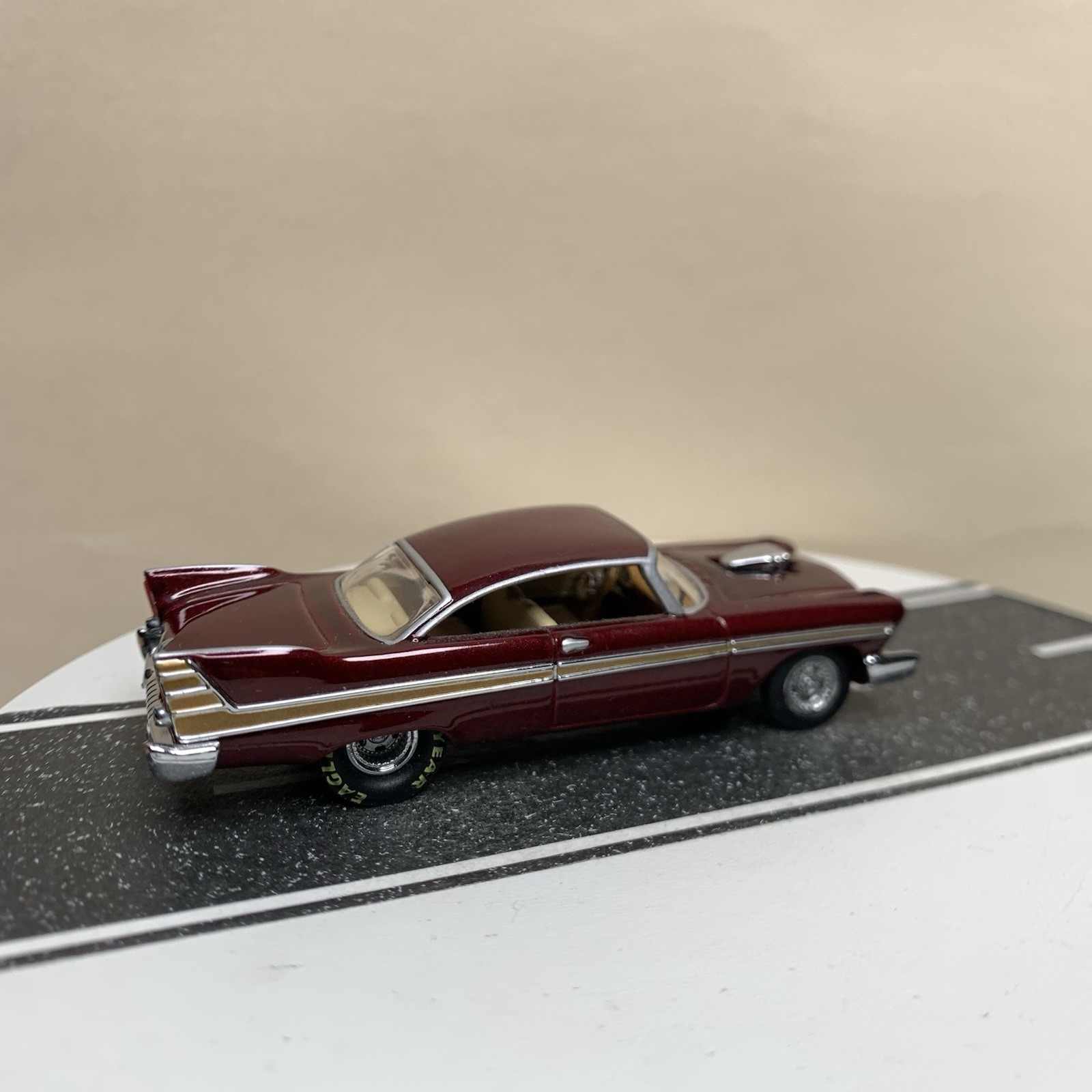Hot Wheels 100% Collectibles 1957 Plymouth Fury Dragster Dark Red/Gold 1:64 NM