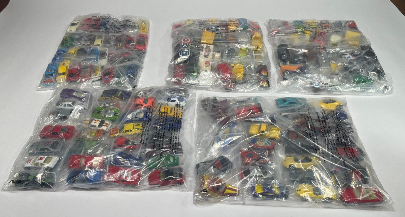 Hot Wheels Matchbox Miasto Other Mixed Years Vintage & Modern Loose Lot Of 143
