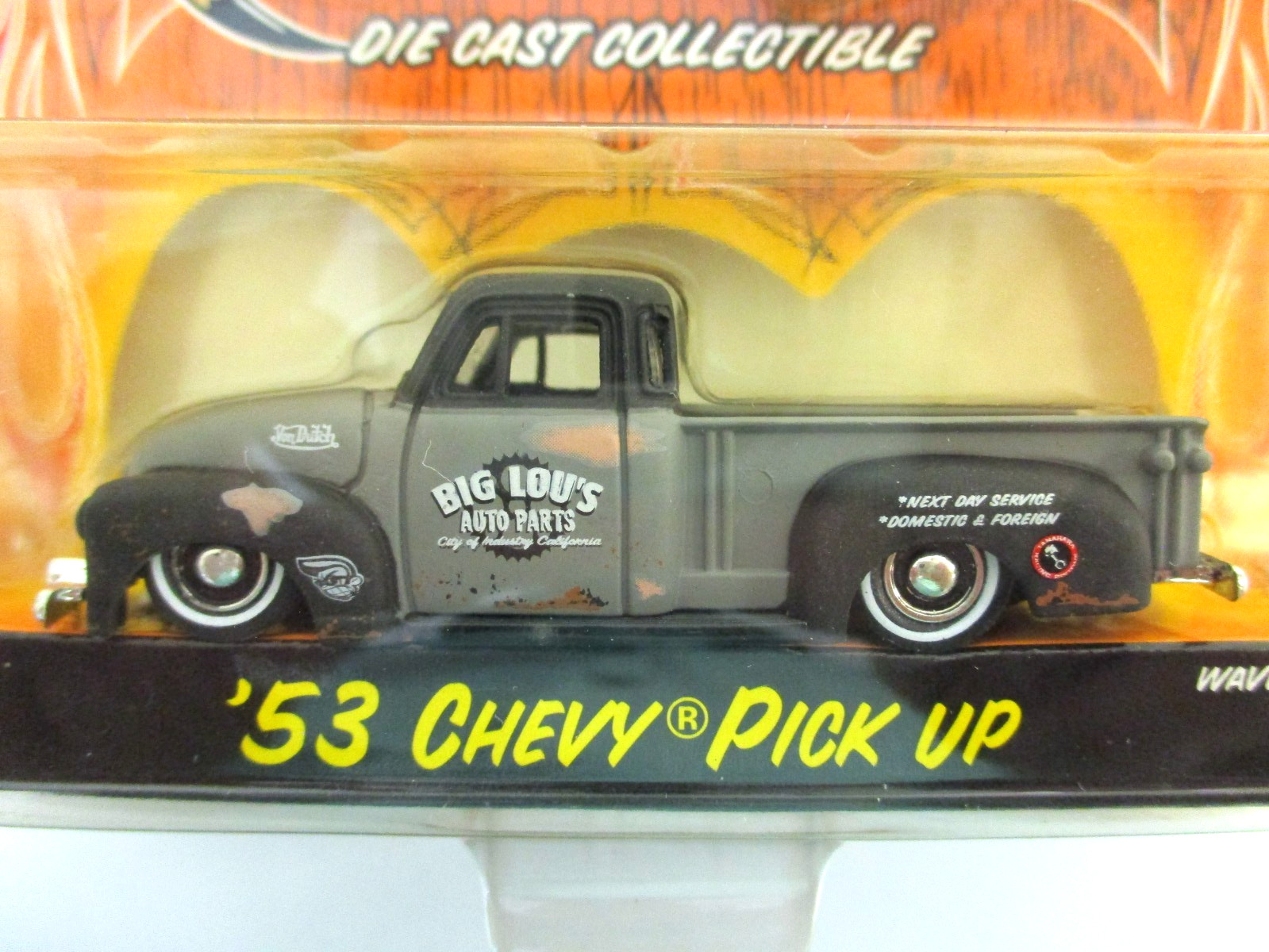 JADA – VON DUTCH GARAGE – 1953 CHEVROLET 3100 PICKUP TRUCK LOWRIDER – 1/64