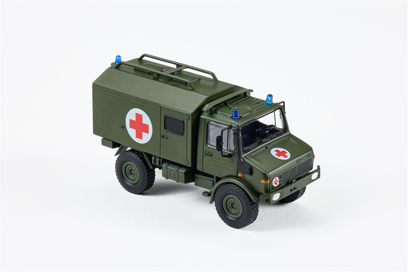 MASDI 1:64 Unimog U1300L Diecast Model Car