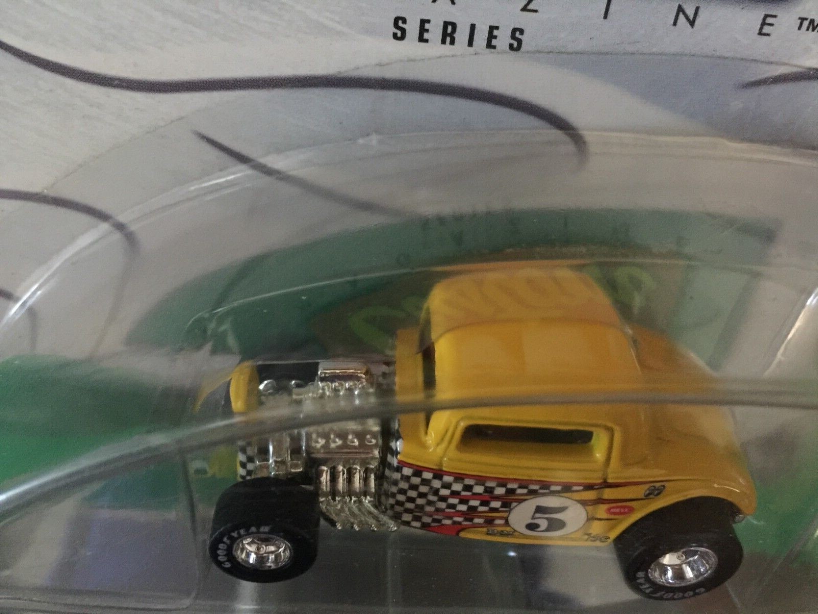 HOT WHEELS 2002 ROD & CUSTOM ’32 FORD YELLOW 1/64 DIECAST B114