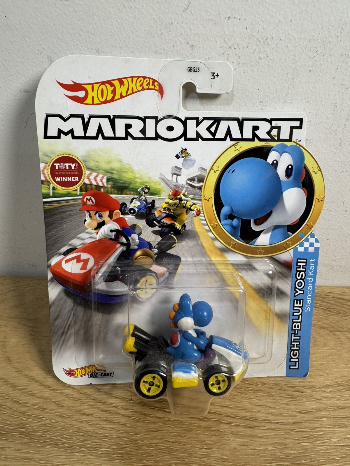 2026 Hot Wheels Mario Kart LIGHT BLUE YOSHI STANDARD KART NEW Free Shipping