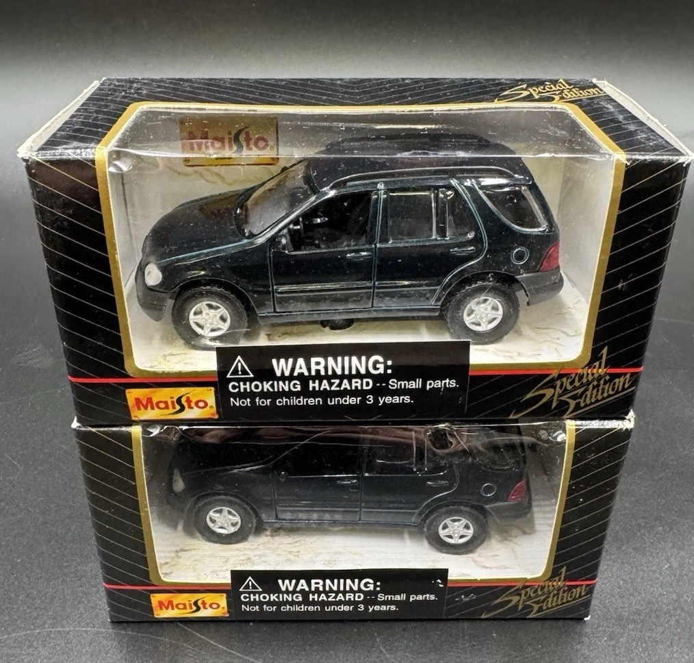 MAISTO DIECAST BLACK SPECIAL EDITION
