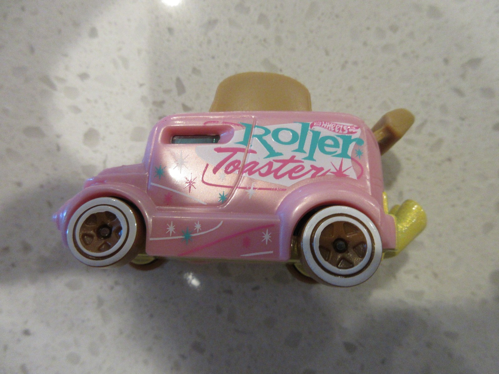 2026 Hot Wheels Roller Toaster Yellow Experimotors 1:64 DIECAST Toy Race Car