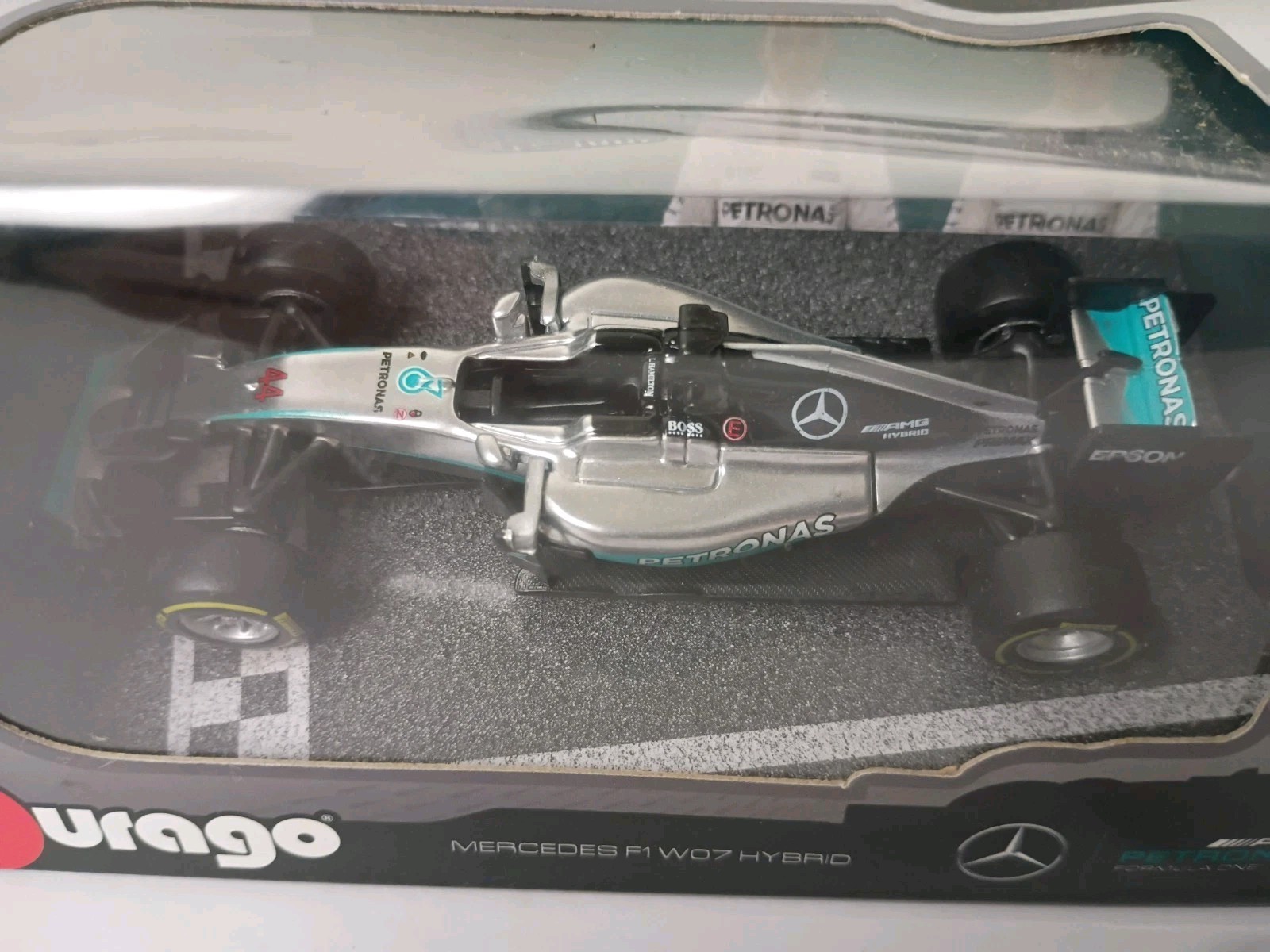 2016 #44 Lewis Hamilton Mercedes AMG W07 Hybrid 1/43 Bburago Formula 1 Diecast