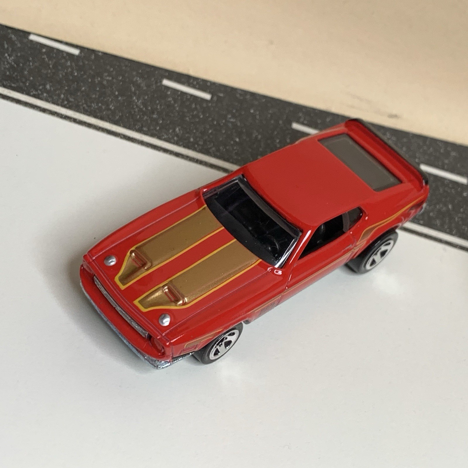 2014 Hot Wheels 50 Years Series #3/8 1971 Ford Mustang Mach 1 Red w/5sp NM