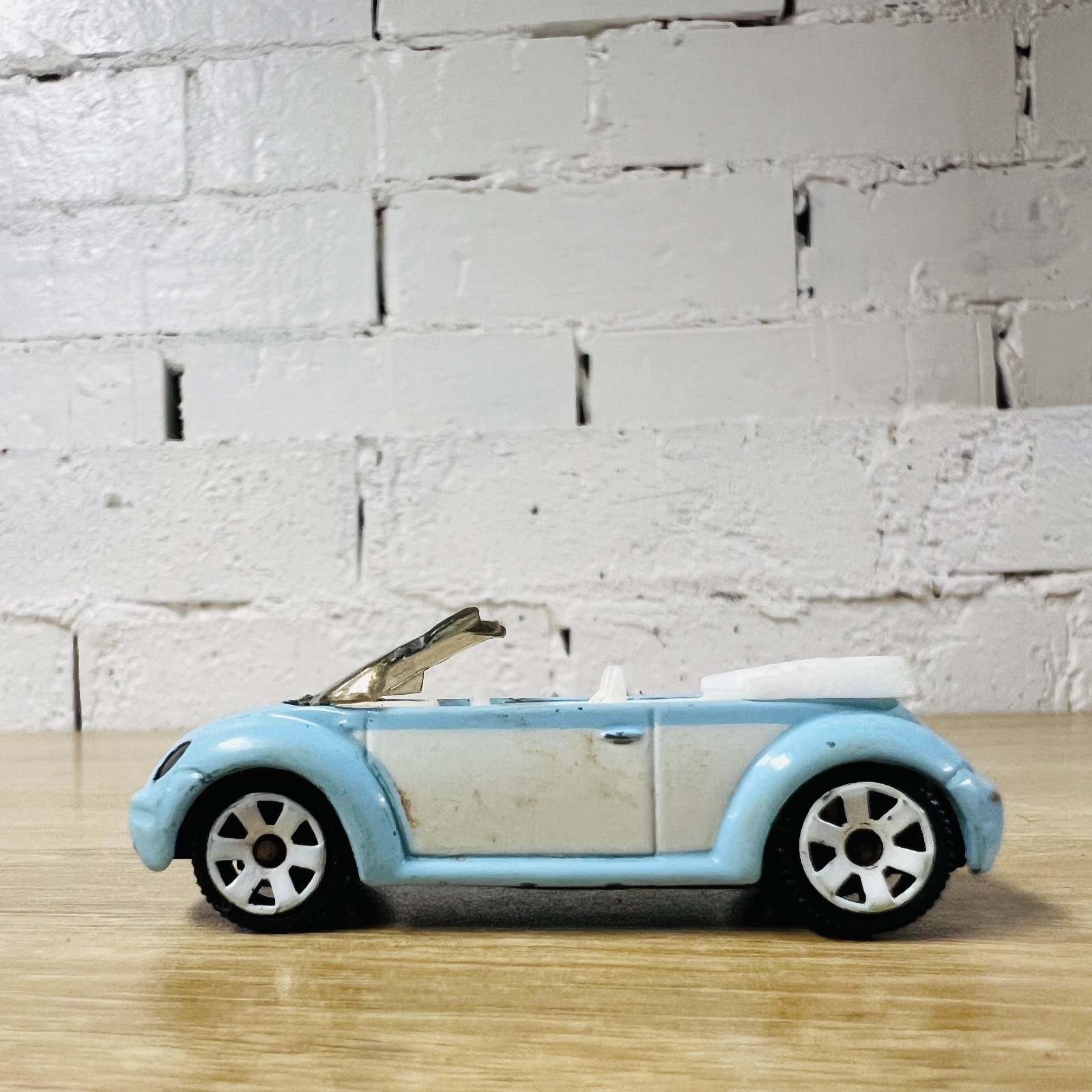 Volkswagen VW Concept 1 Beetle Convertible Light Blue White 2011 Classics 5 Pack