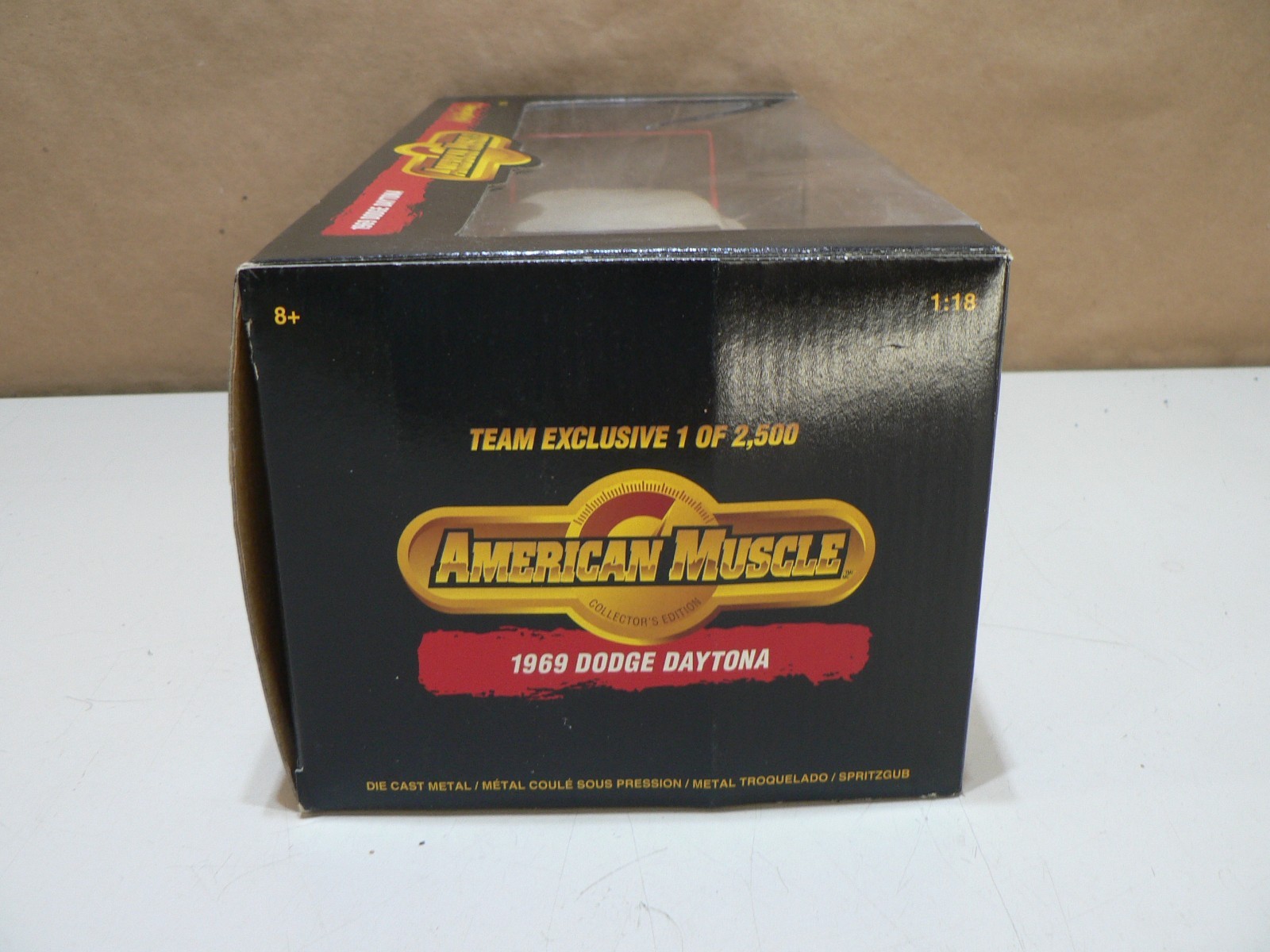 Vintage Ertl American Muscle 1969 White Dodge Charger Hemi Daytona Die Cast