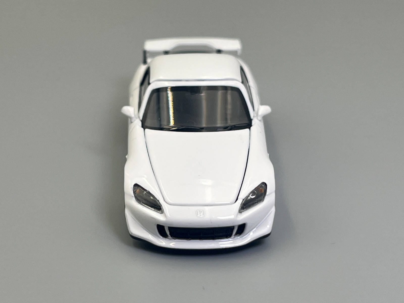 Honda S2000 Type S AP2 White Hardtop Convertible Kit MotorHelix 1/64 scale