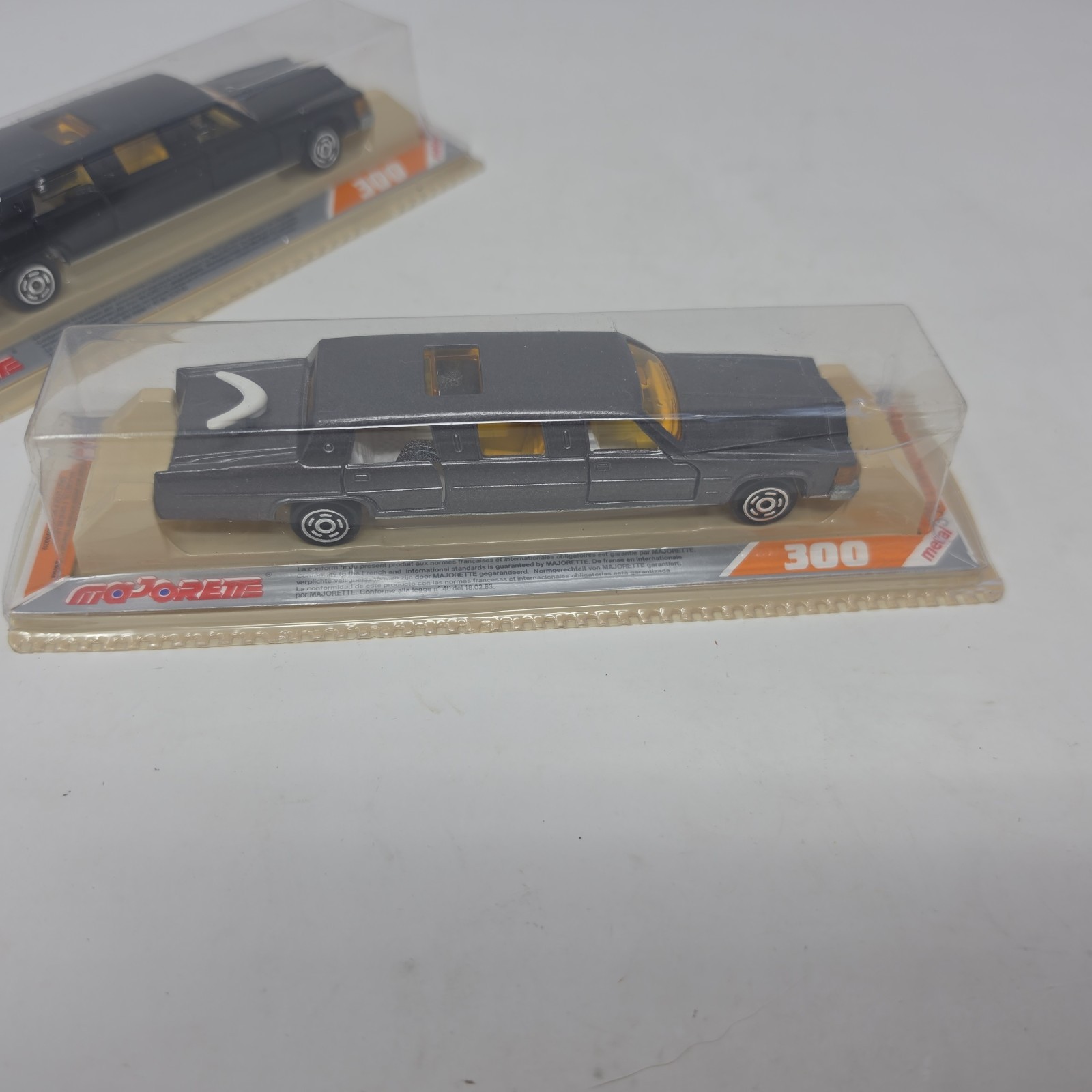 MAJORETTE # 339 CADILLAC STRETCH LIMOUSINE FRANCE 1:58 New Lot of 2 VGC
