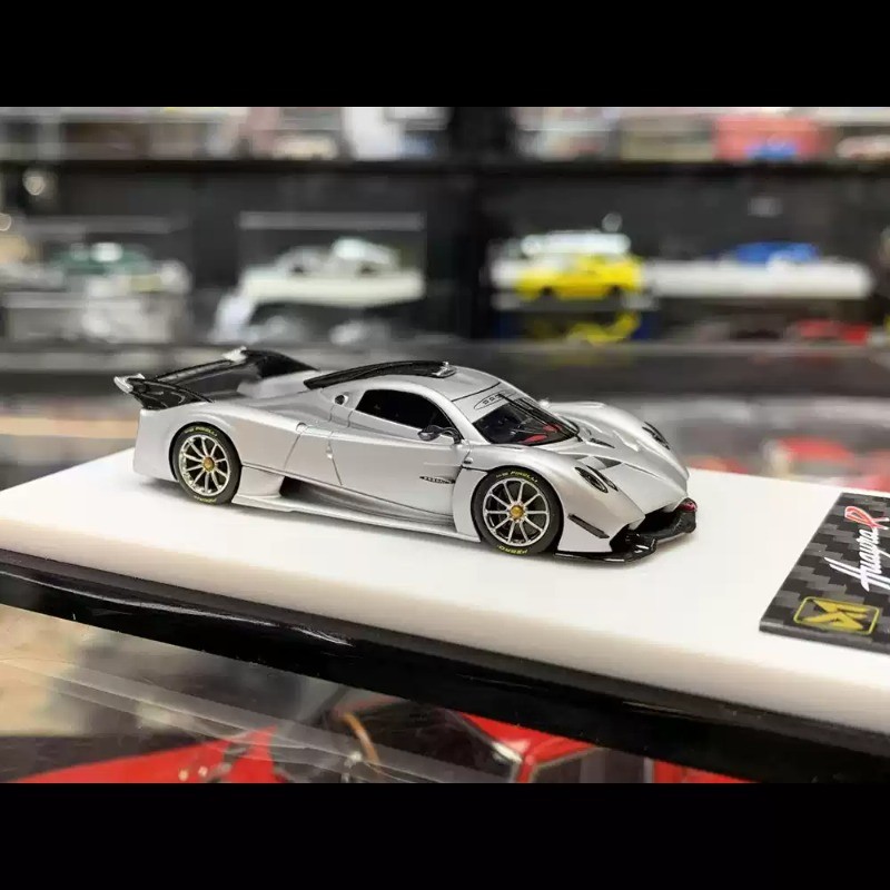 DMY 1:64 Pagani Huayra R Full Carbon Matte Silver Resin Collectible Car Model