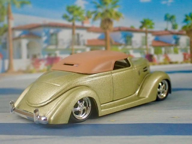 Packard Style Grill 1936 Ford V8 Coupe w/removable Top 1/64 Scale Ltd Edition P